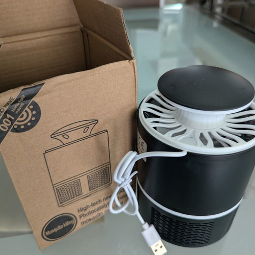 Mosquito trap device with USB cable new