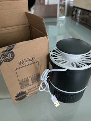 Mosquito trap device with USB cable new
