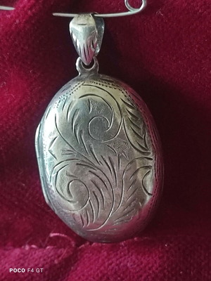 Silver 925 Vintage Opening Locket Pendant like new