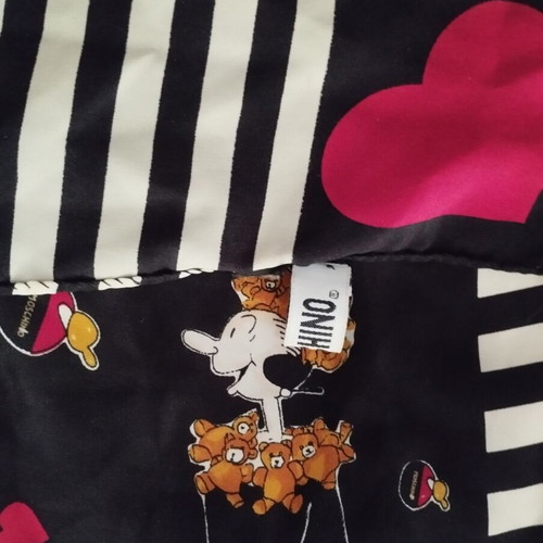Moschino silk scarf with Olive figures like new, black and red