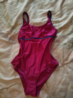 Esmara women's one-piece swimsuit fuchsia like new