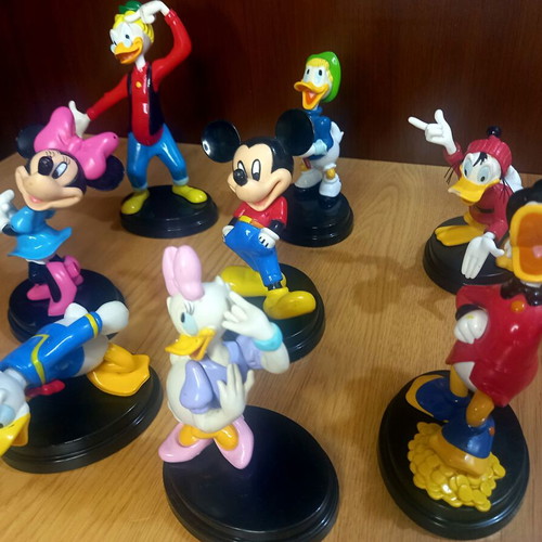 Walt Disney Parade figures set of 8, DeAgostini