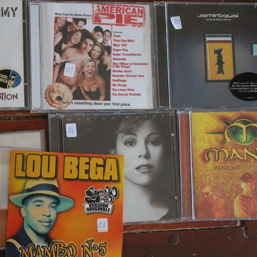 Music cassettes used, assorted songs, full pack