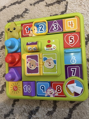 Fisher Price Baby Toy with Music, Light and Sounds for 9+ Months like new