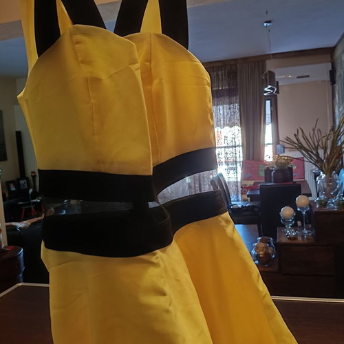Cocktail dress with transparency at the waist like new, size M