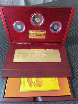 Investment Coin Set 2006 καινούργιο, χρυσό, ασήμι, πλατίνα, ξύλινη κασετίνα