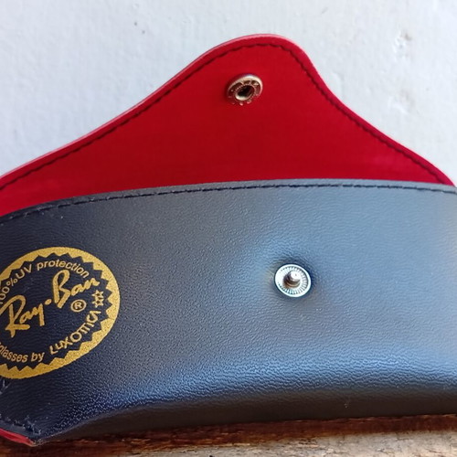 Ray-Ban sunglasses used, silver with original case
