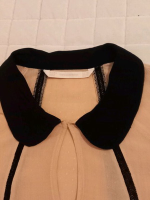 Zara Trafaluc collection shirt like new, beige with black details, size XS