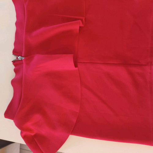 H&M skirt red elastic used, size 38