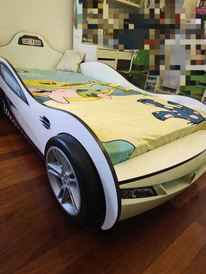 Cilek Car Children's Bed like new with coconut fiber mattress