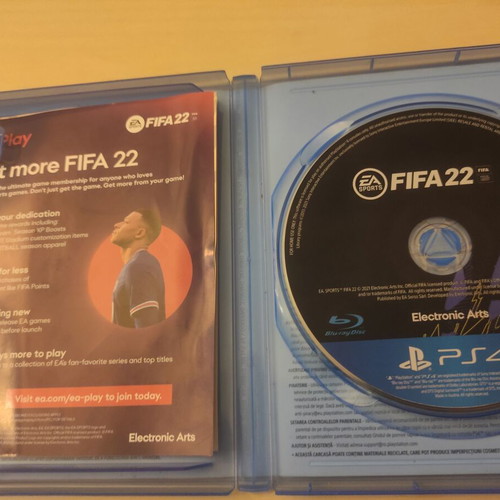 Fifa 22 PS4 game like new, sports