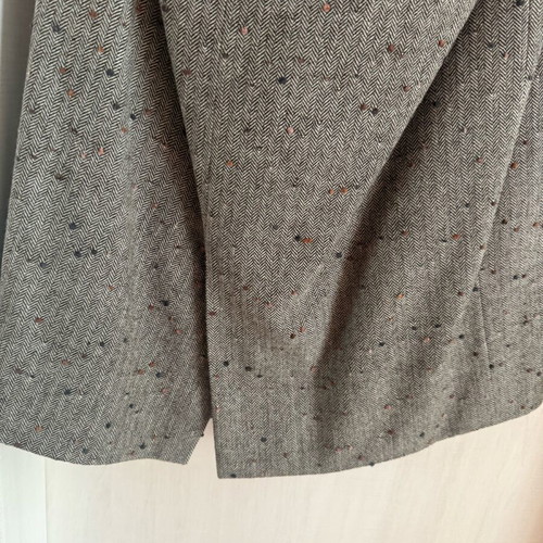 Pencil skirt used from vintage Juanita Sabbadini suit gray