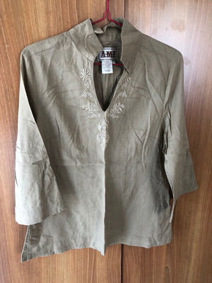 Linen tunic L like new, beige with embroidery