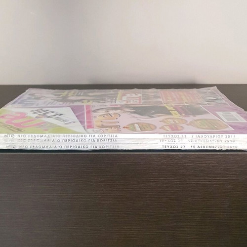 It's Me pack of 3 magazines new, sealed (27, 28, 31)