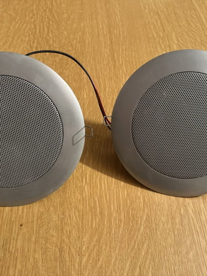 Ceiling speakers set of 2, round recessed design