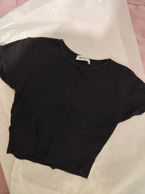 Crop top black, like new, sizes S and M