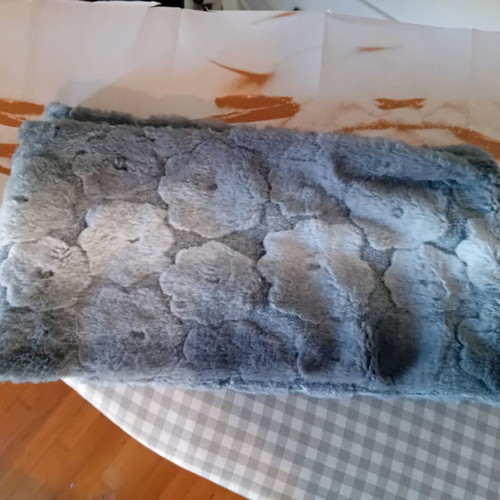 Faux fur gray-white neck warmer like new
