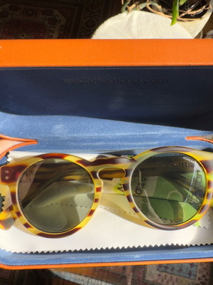 Komono sunglasses like new with green lenses and tortoiseshell frame