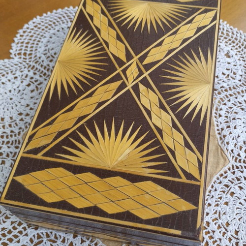 Russian Marquetry Jewelry Box vintage, handmade straw and wood