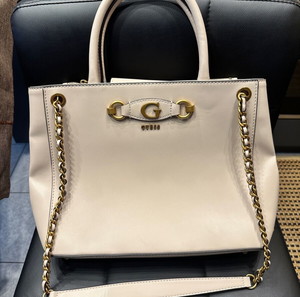 Guess Τσάντα Izzy (VB) HWVB86 54230 Μπεζ