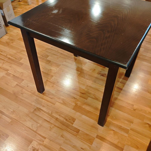 Wooden tables and chairs like new, set of 16 for catering