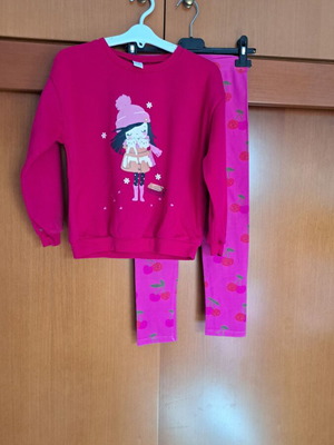 LC Waikiki girls' set with fuchsia sweatshirt and cherry print leggings, ages 6-8