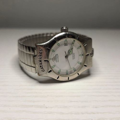 Catamaran Pacific wristwatch, quartz, silver
