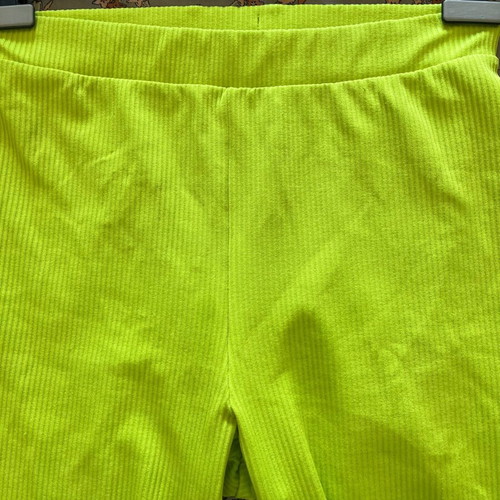 H&M cycling leggings yellow like new, size S