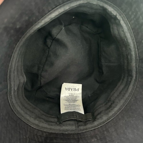 Prada Bucket Hat like new, black