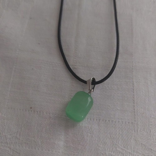 Necklace from PU leather like new, black and green, 45 cm + 5 cm extension