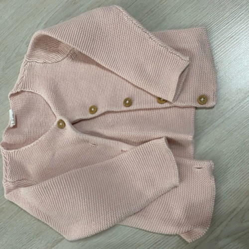 H&M knitted cardigan 9-12 months like new