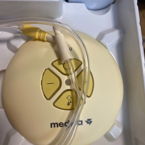 Medela breast pump like new