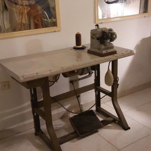 Fur Sewing Machine with Table and Motor used, professional set