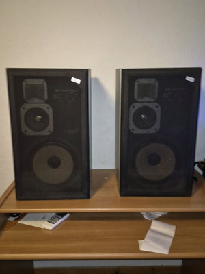 Akai SW-350S Колонки като нови