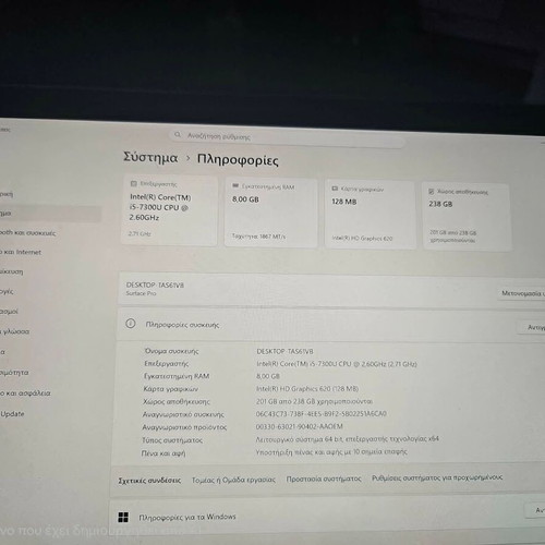 Microsoft Surface Pro 5th Gen touchscreen like new