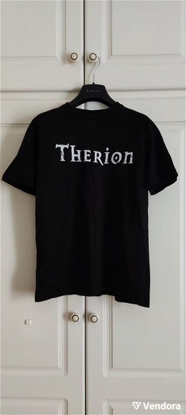  mavri mplouza Therion (apo tour tou 2007), megethos medium