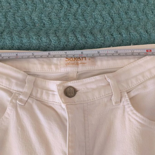 Sarah Lawrence white denim pants women like new