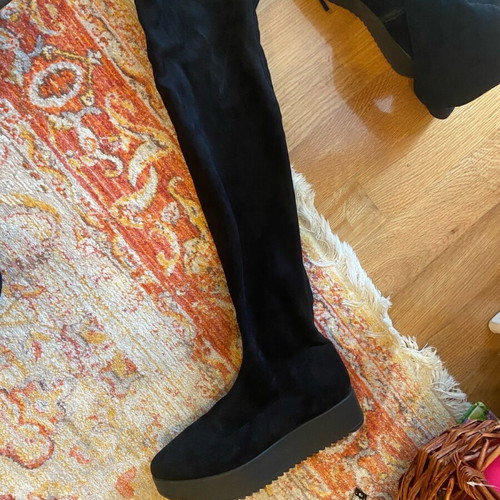 Feng Shoe over the knee boots black like new, size 37