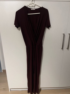 Ολόσωμη γυναικεία μπορντό φόρμα Zara καινούργια, μέγεθος S