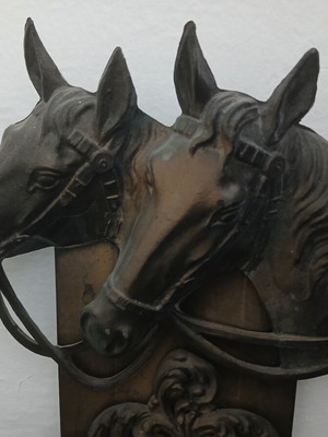 Wall mirror with 2 horses used