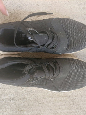 Admiral athletic shoes used, size 41, black