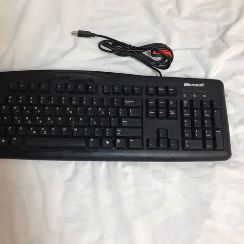 Microsoft USB Wired Keyboard used