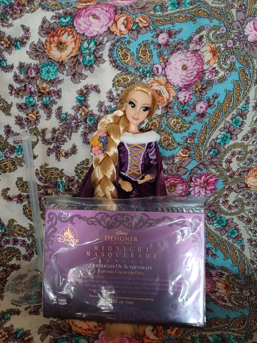 ディズニー　ラプンツェル　リミテッドドール　マスカレード Rapunzel Disney Store Midnight… - € 80,00 - Vendora.cy