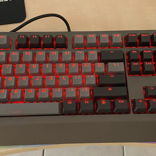 Motospeed Gaming mechanical keyboard like new with Red switches and RGB lighting