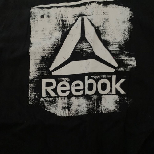 Nike Roma and Reebok Large T shirts like new, set of 2
