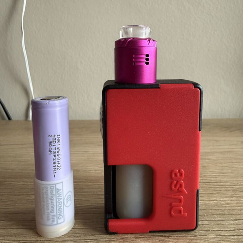 Mechanical Mod Vandy Vape Pulse BF Box Mod with Dead Rabbit Solo RDA and Battery like new