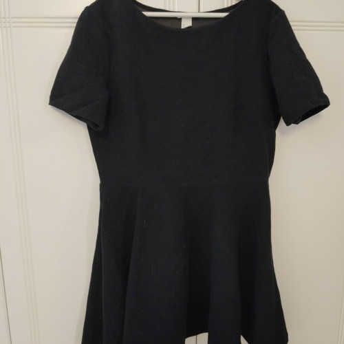 H&M black winter dress size L like new