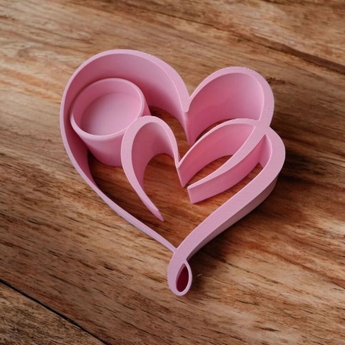 Heart-shaped tea light candle holder new