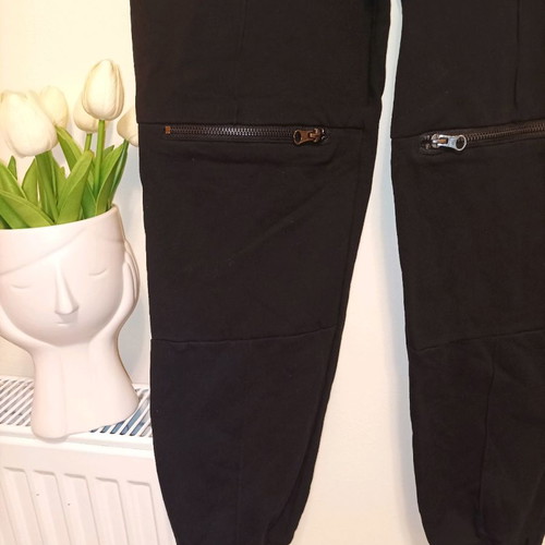 Paco&Co sweatpants used, size Medium, black