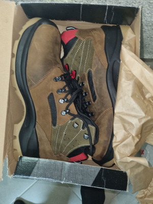 Aster safety boots, size 45, brown